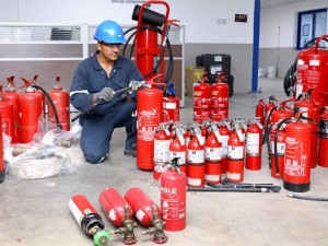 Чому треба робити перезарядку, якщо вогнегасник не був у використанні?