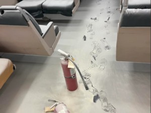 Стаття. Чи можливо отруїтися при використанні порошкового вогнегасника?