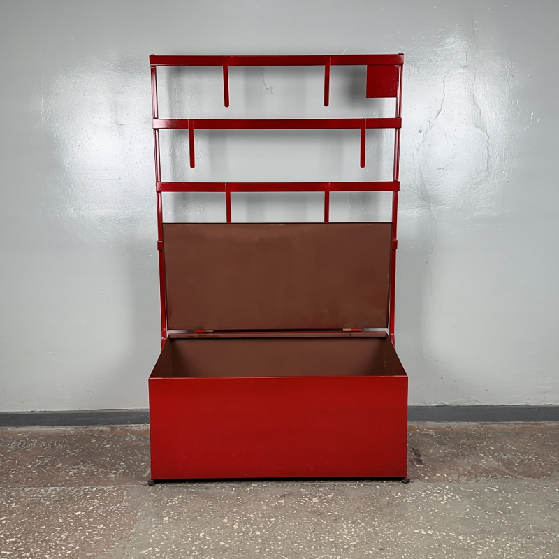 Стенд выдкритого закритого типу зі стаціонарним ящиком для піску (0,2куб) з вогнегасниками та інструментом