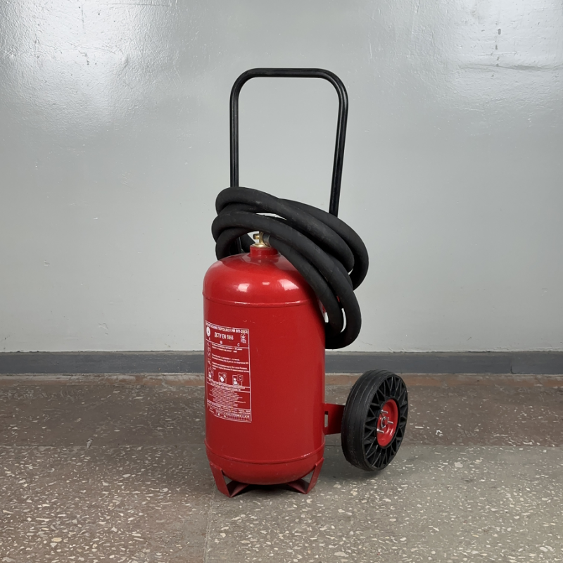 Вогнегасник ВП-25 порошковий пересувний