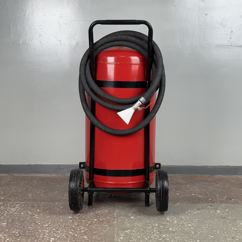 Вогнегасник ВП-100 пересувний