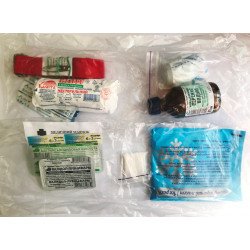 Аптечка автомобільна (в сумочці) Аптечка автомобільна (в сумочці)